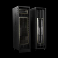 Nvidia CEO 黄仁勋宣布新的 AI 芯片:‘我们需要更大的 GPU’